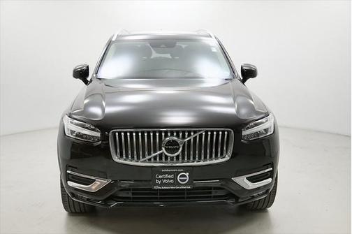 2022 Volvo XC90 T6 Inscription