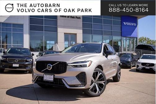 2025 Volvo XC60 B5 Ultra