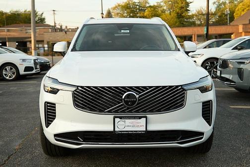 2026 Volvo XC90 B6 Plus 7-Seater