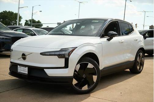 2025 Volvo EX30 Twin Motor Plus