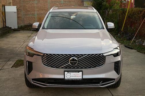 2026 Volvo XC90 B6 Plus 6-Seater