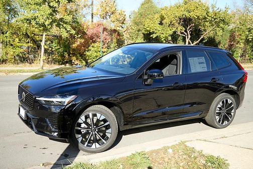 2026 Volvo XC60 B5 Plus