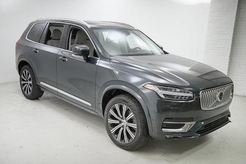 2022 Volvo XC90 T6 Inscription