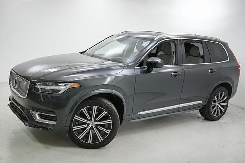 2022 Volvo XC90 T6 Inscription
