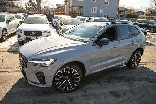 2026 Volvo XC60 B5 Ultra