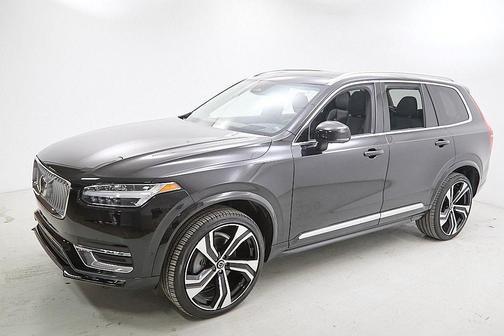 2024 Volvo XC90 B6 Ultimate Bright Theme 7-Seater