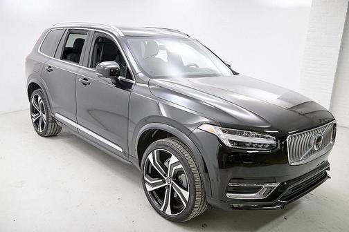 2024 Volvo XC90 B6 Ultimate Bright Theme 7-Seater