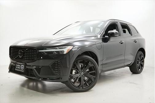 2024 Volvo XC60 Recharge Plug-In Hybrid T8 Ultimate Black Edition