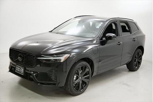 2024 Volvo XC60 Recharge Plug-In Hybrid T8 Ultimate Black Edition