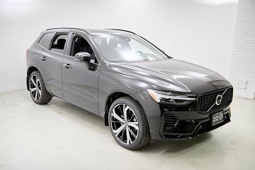 2022 Volvo XC60 Recharge Plug-In Hybrid T8 R-Design