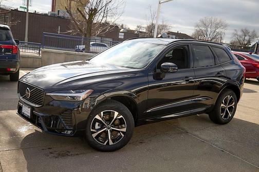 2026 Volvo XC60 B5 Core