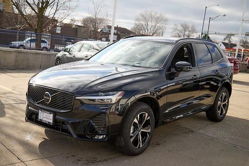 2026 Volvo XC60 B5 Core