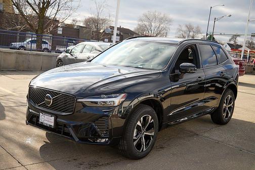 2026 Volvo XC60 B5 Core