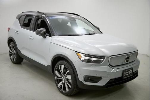 2022 Volvo XC40 Recharge Pure Electric P8 Twin Ultimate