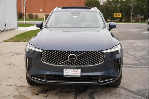 2025 Volvo XC90 B6 Ultra