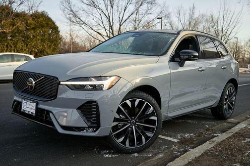 2026 Volvo XC60 B5 Ultra