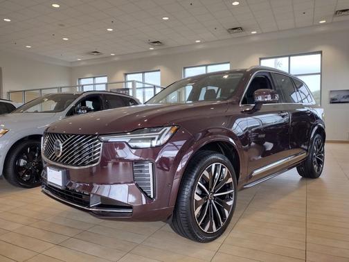 2026 Volvo XC90 B6 Plus 7-Seater