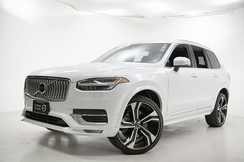 2024 Volvo XC90 B6 Ultimate Bright Theme 7-Seater