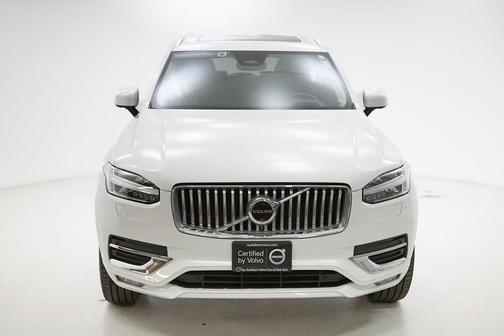 2024 Volvo XC90 B6 Ultimate Bright Theme 7-Seater
