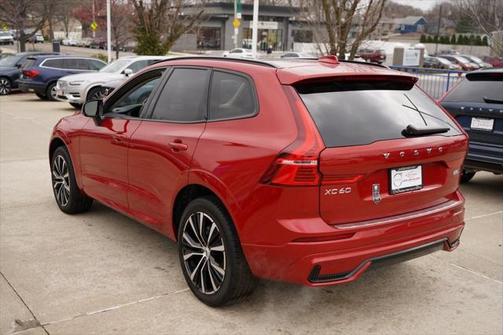 2025 Volvo XC60 B5 Plus