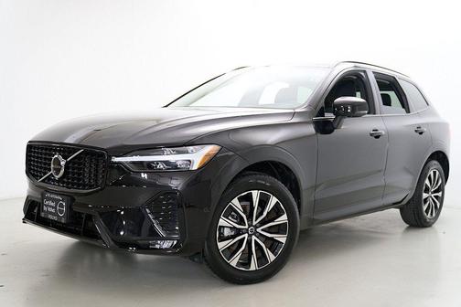 Onyx Black Metallic 2025 Volvo XC60 B5 Plus