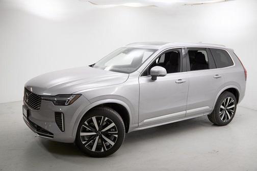 2026 Volvo XC90 B6 Core