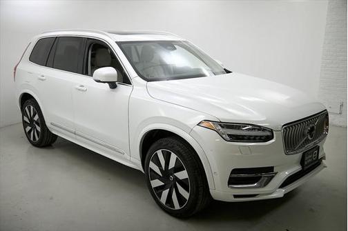 2024 Volvo XC90 Recharge Plug-In Hybrid T8 Plus Bright Theme 7-Seater