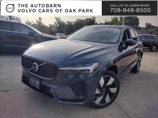 2025 Volvo XC60 Plug-In Hybrid T8 Plus