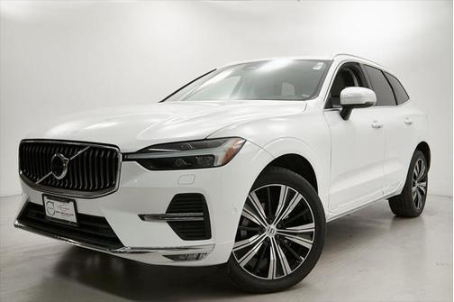 2023 Volvo XC60 B5 Plus Bright Theme