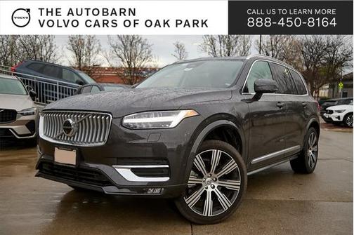 2025 Volvo XC90 Ultra Bright Theme