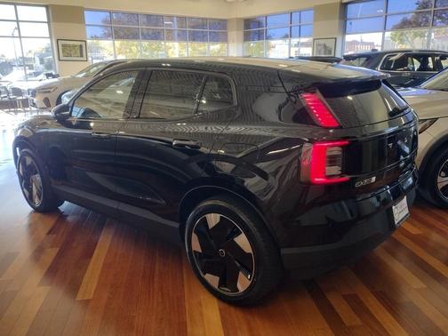 2025 Volvo EX30 Twin Motor Plus