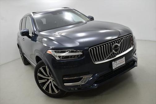 2022 Volvo XC90 T6 Inscription