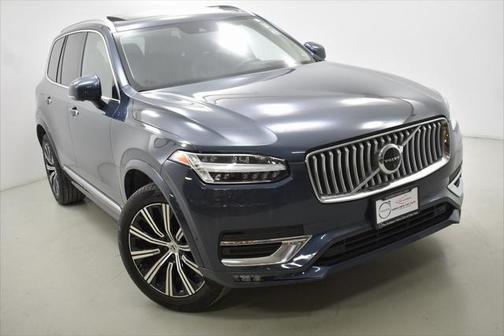 2022 Volvo XC90 T6 Inscription