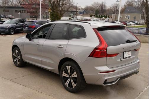 2025 Volvo XC60 Plug-In Hybrid T8 Core