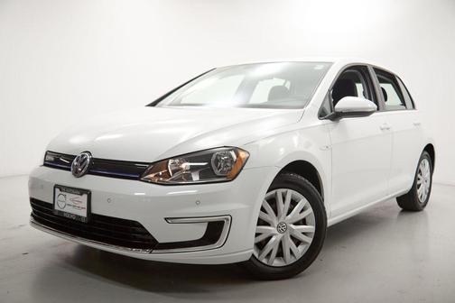 Pure White 2015 Volkswagen e-Golf Limited Edition