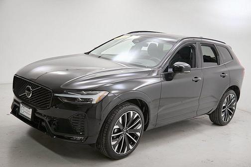 2026 Volvo XC60 B5 Ultra