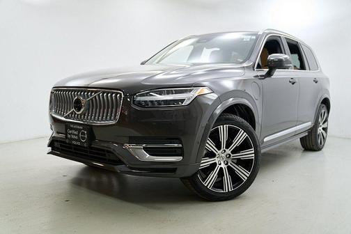 Platinum Grey Metallic 2024 Volvo XC90 Recharge Plug-In Hybrid T8 Ultimate Bright Theme 7-Seater