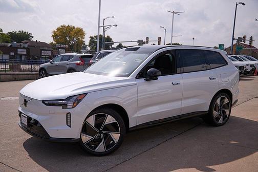 2025 Volvo EX90 Twin Motor Ultra