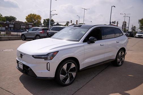 2025 Volvo EX90 Twin Motor Ultra