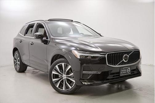 2022 Volvo XC60 B5 Momentum