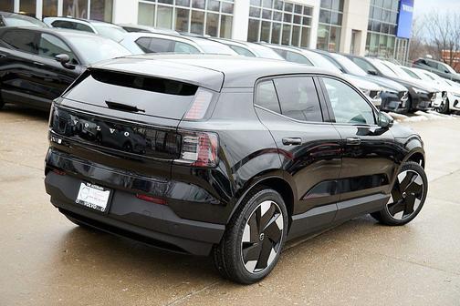 2026 Volvo EX30 Plus Twin Motor Performance, Fully electric