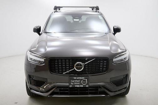 2023 Volvo XC90 Recharge Plug-In Hybrid T8 Ultimate Dark Theme 7-Seater