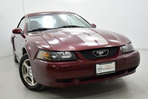 2004 Ford Mustang Deluxe
