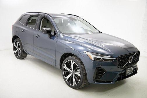 2024 Volvo XC60 Recharge Plug-In Hybrid T8 Ultimate Dark Theme