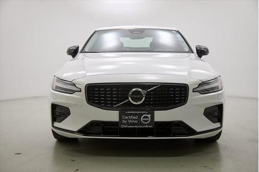 2025 Volvo S60 B5 Core