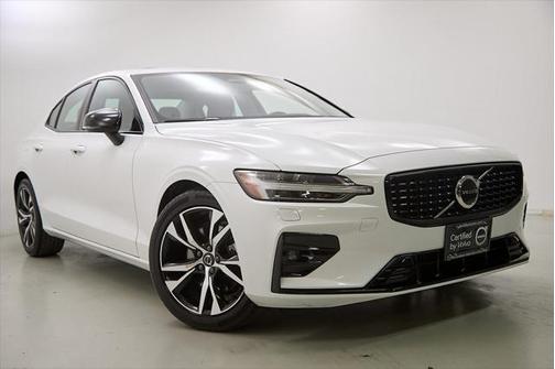2025 Volvo S60 B5 Core