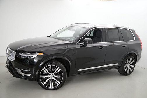 Onyx Black Metallic 2024 Volvo XC90 Recharge Plug-In Hybrid T8 Ultimate Bright Theme 7-Seater