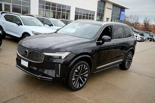 2026 Volvo XC90 B6 Plus 7-Seater