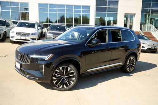 2026 Volvo XC90 B6 Plus 7-Seater