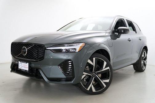 Forest Lake 2026 Volvo XC60 Plug-In Hybrid Ultra, T8 AWD Electric/Gasoline, Dark